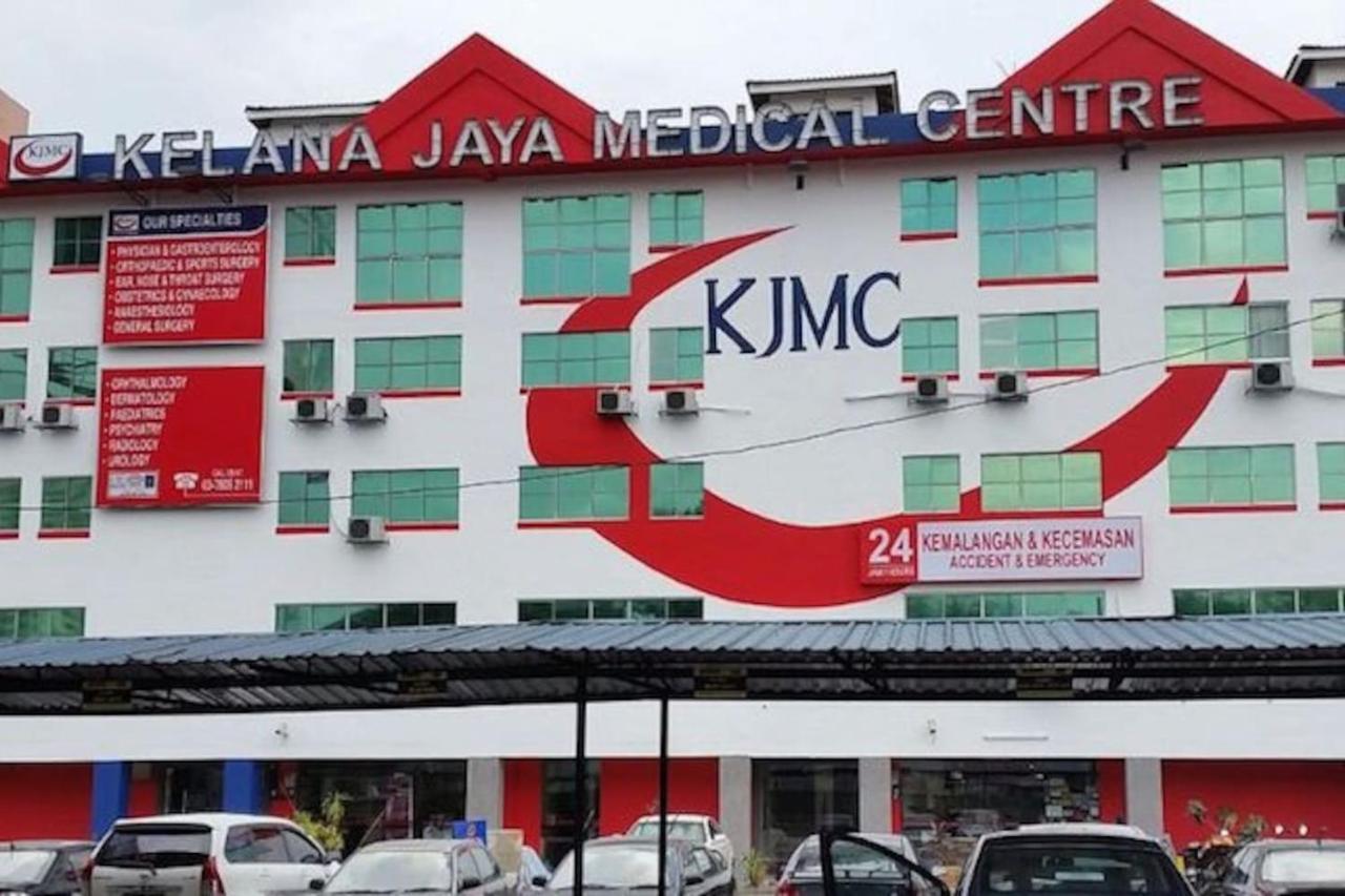Cozy Kelana Jaya Semi-D Apt Near Mall, College & Hospital Петалинг Джая Екстериор снимка