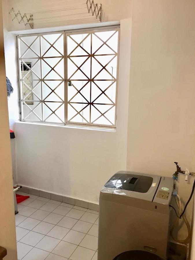 Cozy Kelana Jaya Semi-D Apt Near Mall, College & Hospital Петалинг Джая Екстериор снимка
