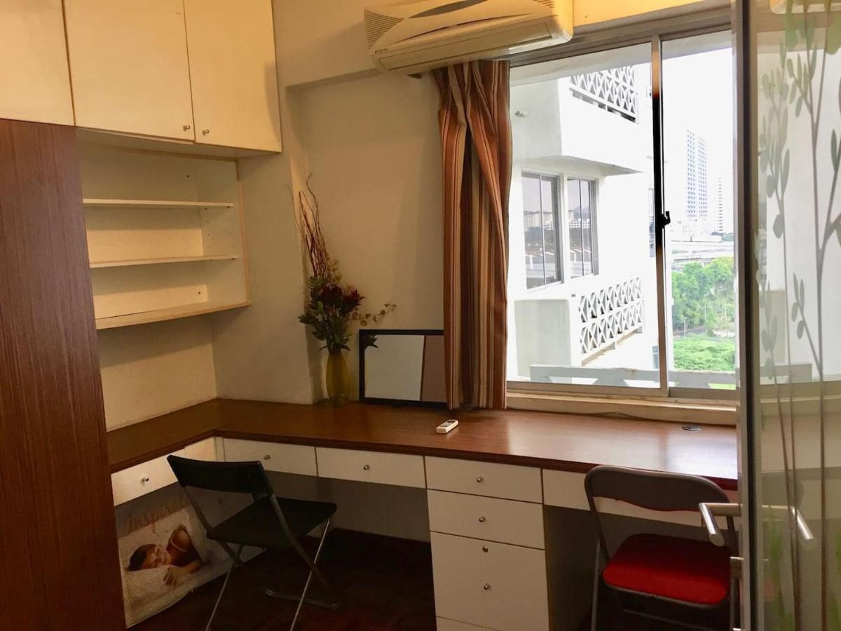 Cozy Kelana Jaya Semi-D Apt Near Mall, College & Hospital Петалинг Джая Екстериор снимка