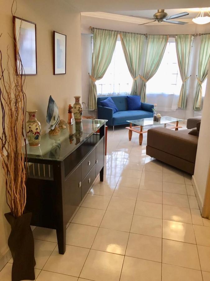 Cozy Kelana Jaya Semi-D Apt Near Mall, College & Hospital Петалинг Джая Екстериор снимка